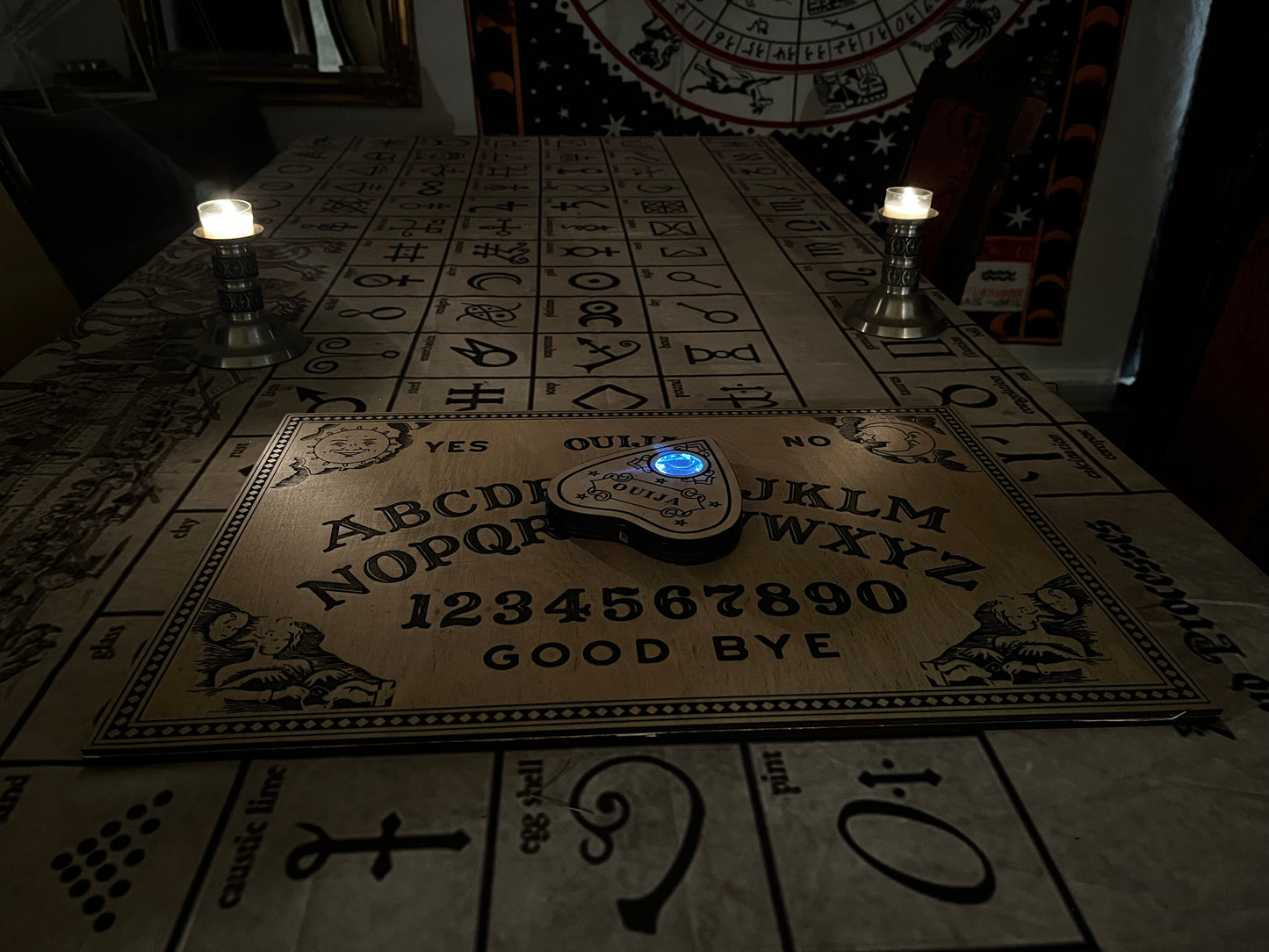 Interactive Spirit Board horror quests. Escape Room Prop, real talking board