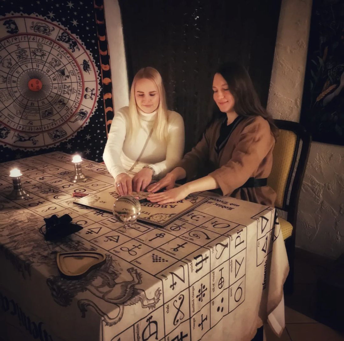 Interactive Spirit Board horror quests. Escape Room Prop, real talking board