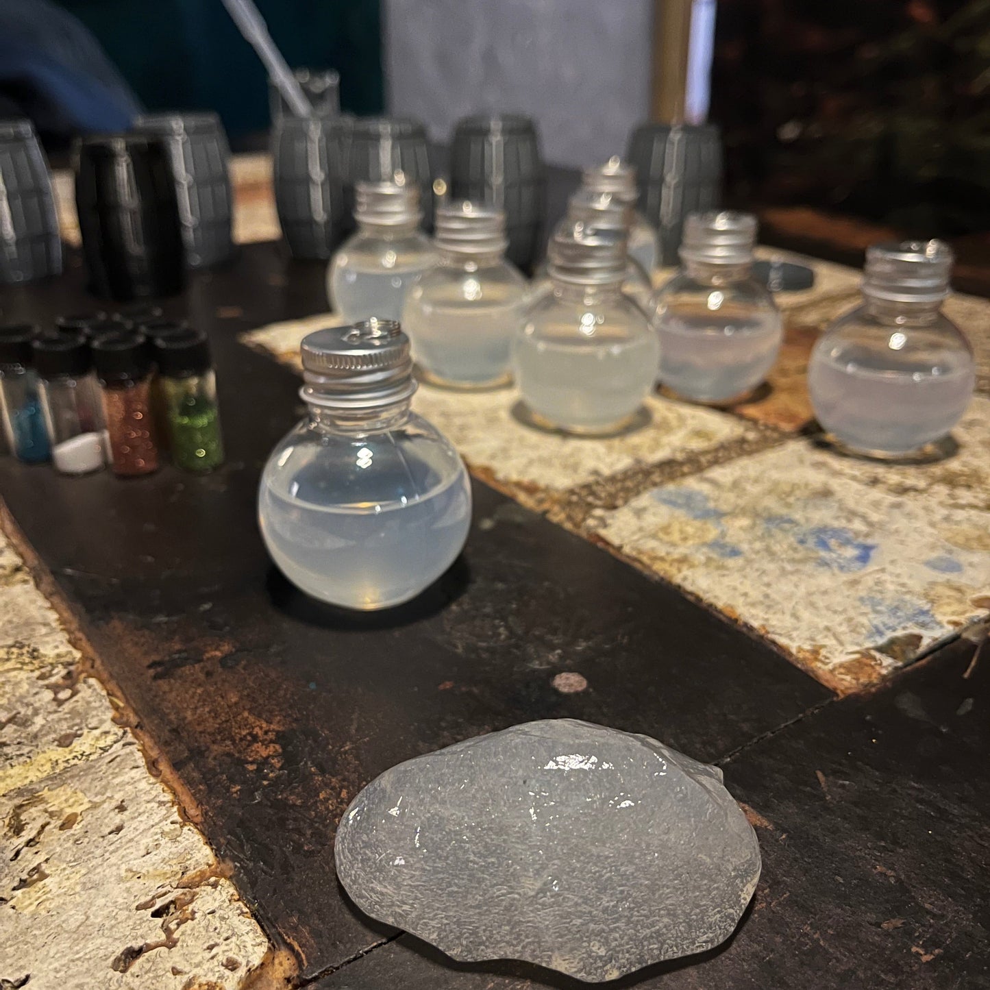 Eco-friendly slimes in stylish jars from Riga workshop