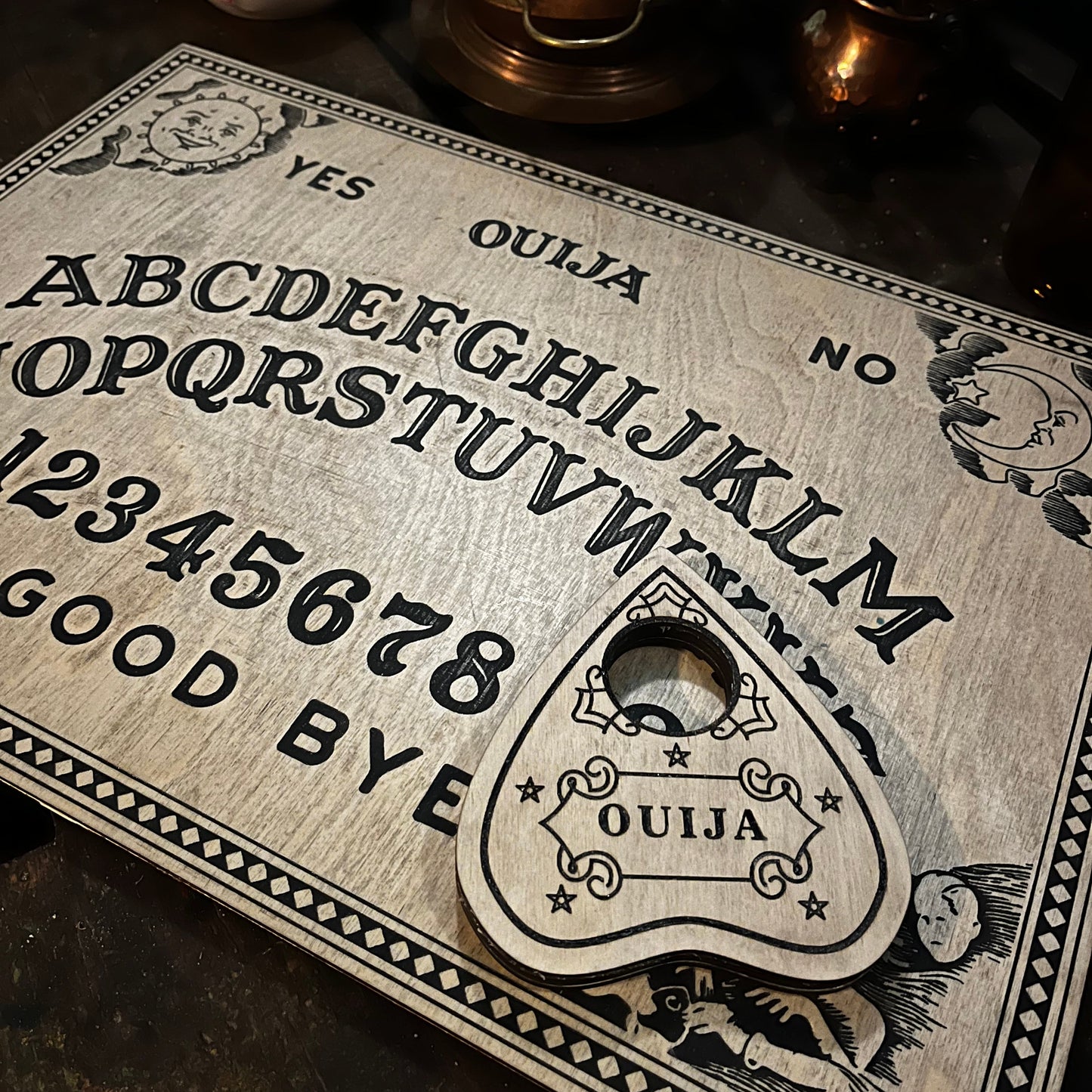 Interactive Spirit Board horror quests. Escape Room Prop, real talking board
