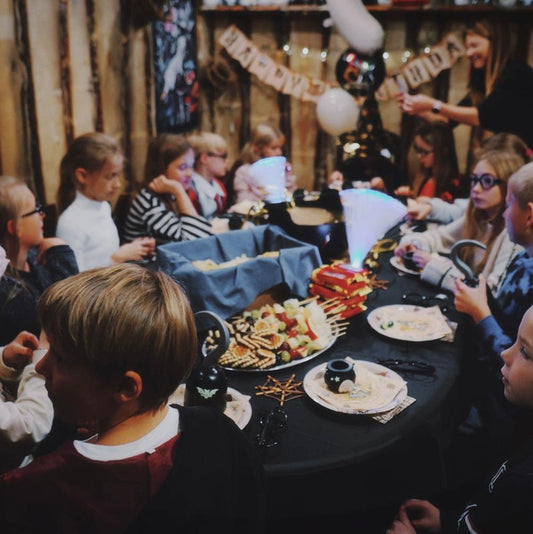 Birthday party in the style of Harry Potter for children (with actors)