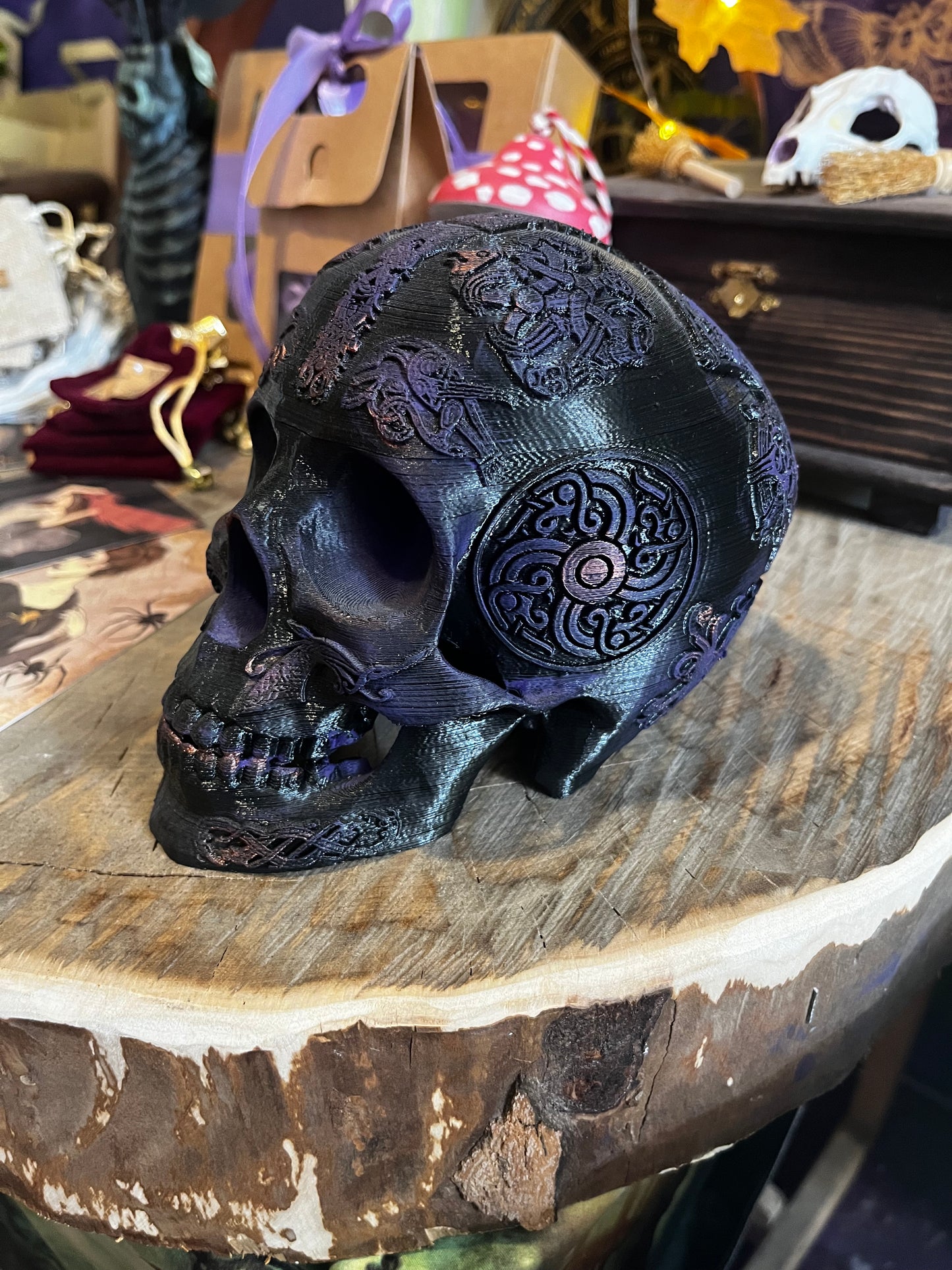 Skull Box celtic patterns