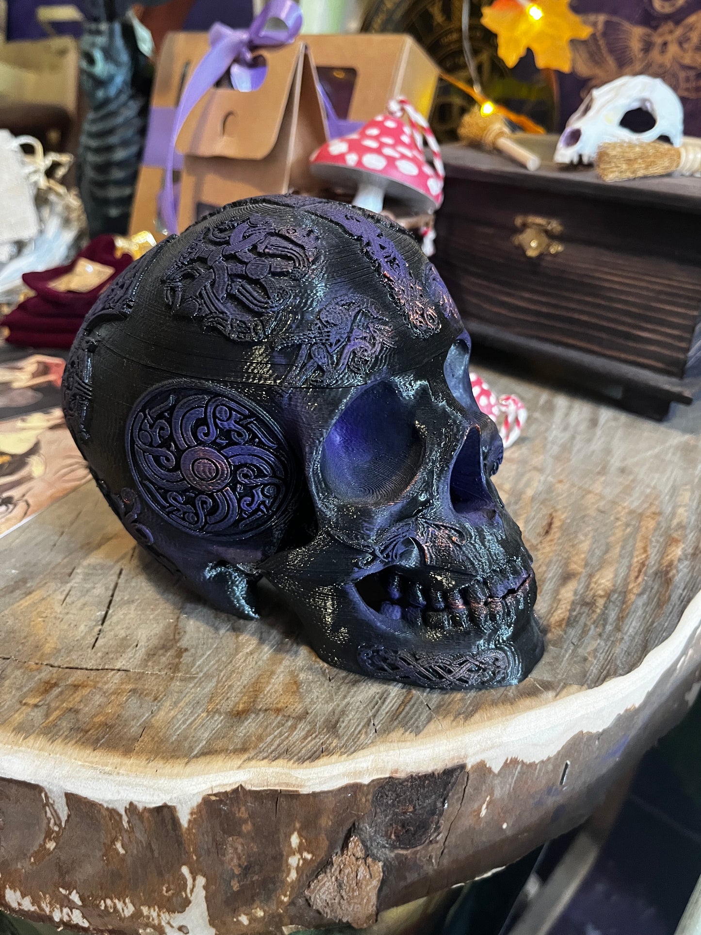 Skull Box celtic patterns