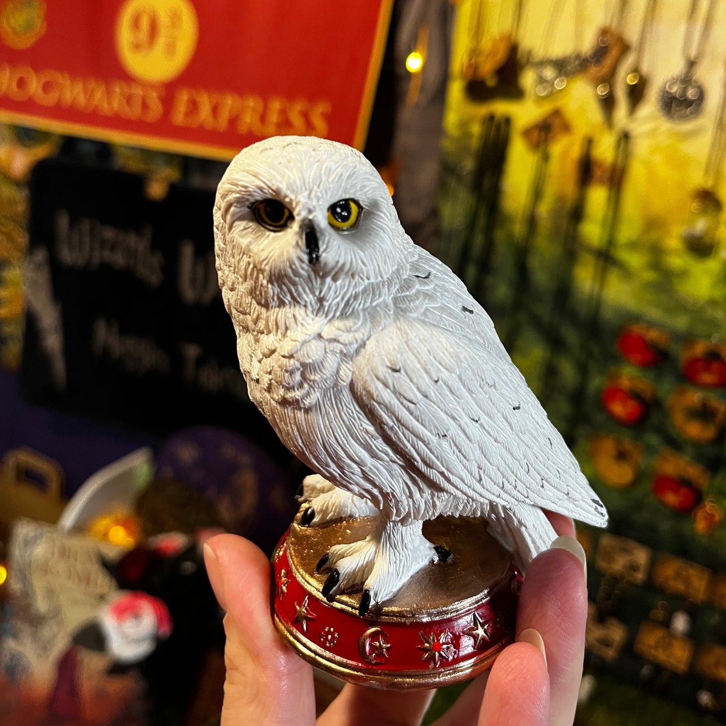 Snowy Owl Hedwig figure collection