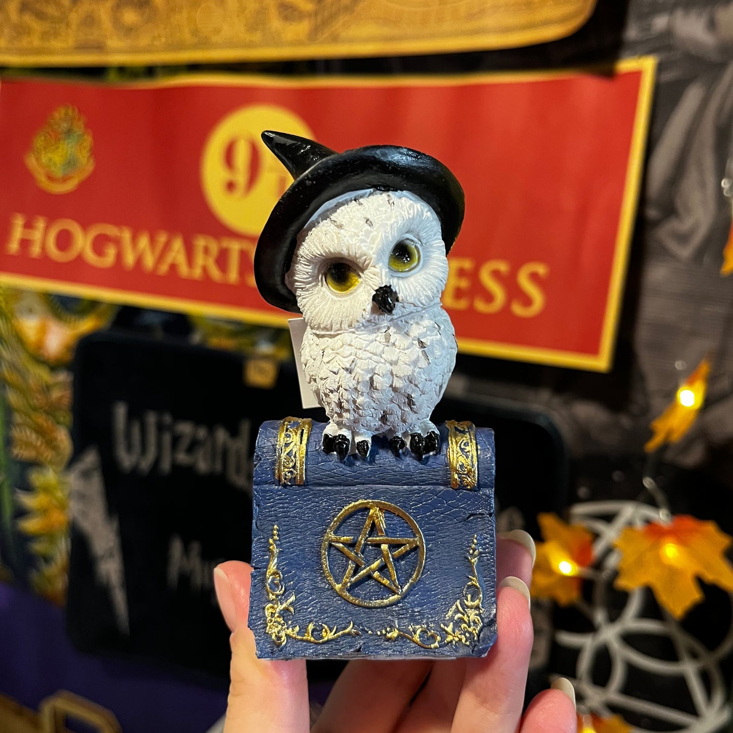 Snowy Owl Hedwig figure collection