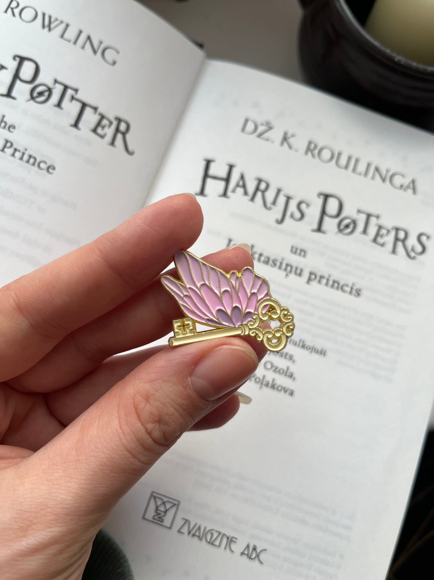 Enamel Pin Harry Potter, seria Magic World of Hogwarts