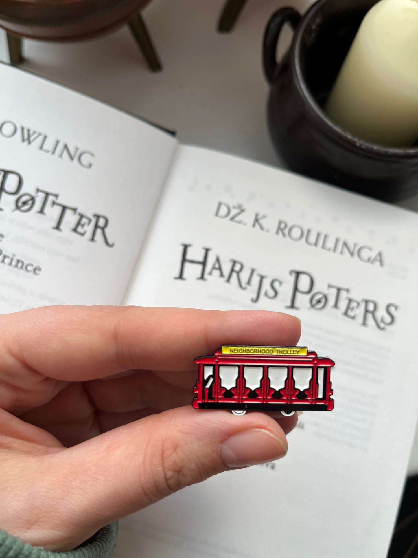 Enamel Pin Harry Potter, seria Magic World of Hogwarts