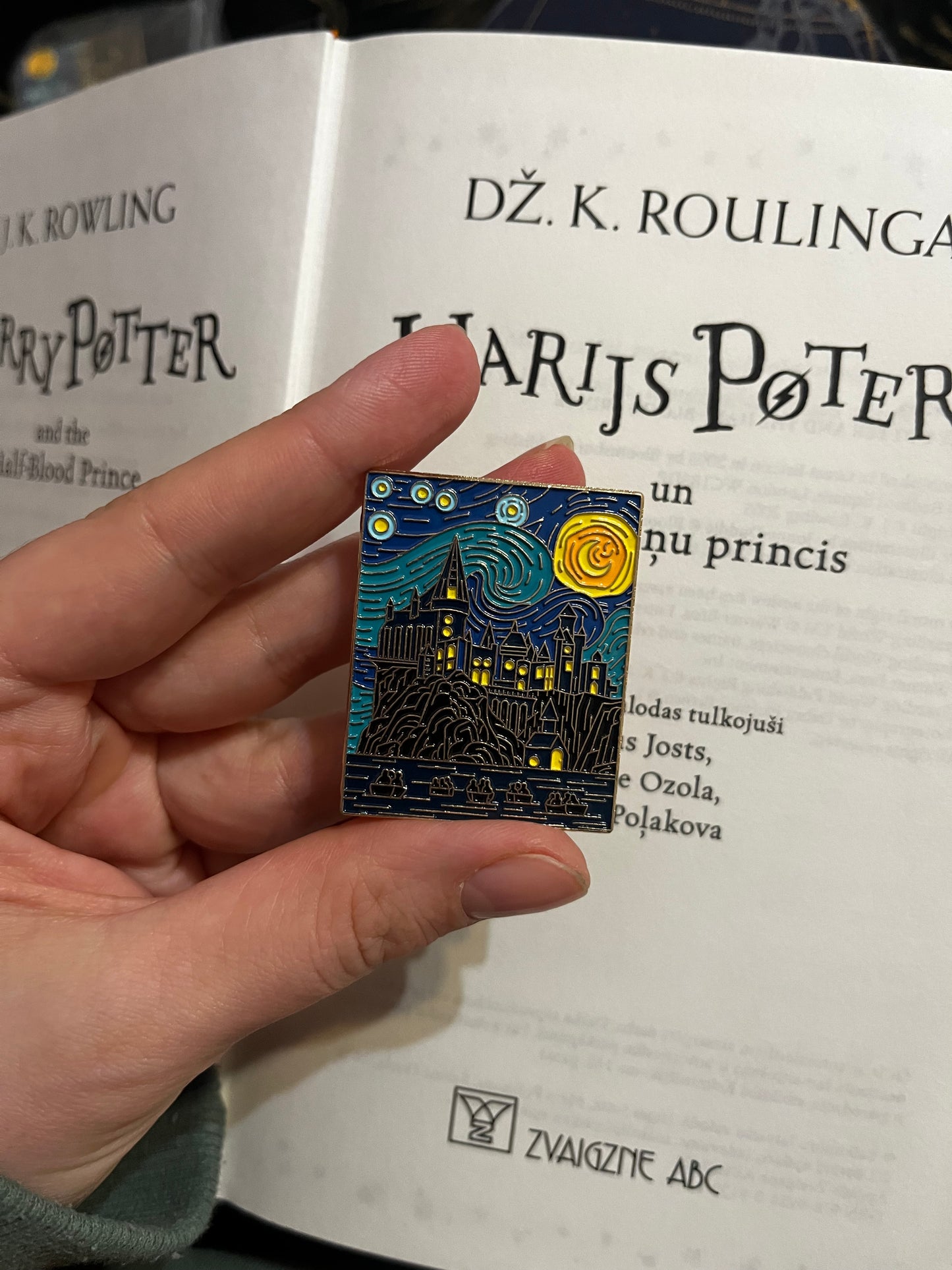 Enamel Pin Harry Potter, seria Magic World of Hogwarts