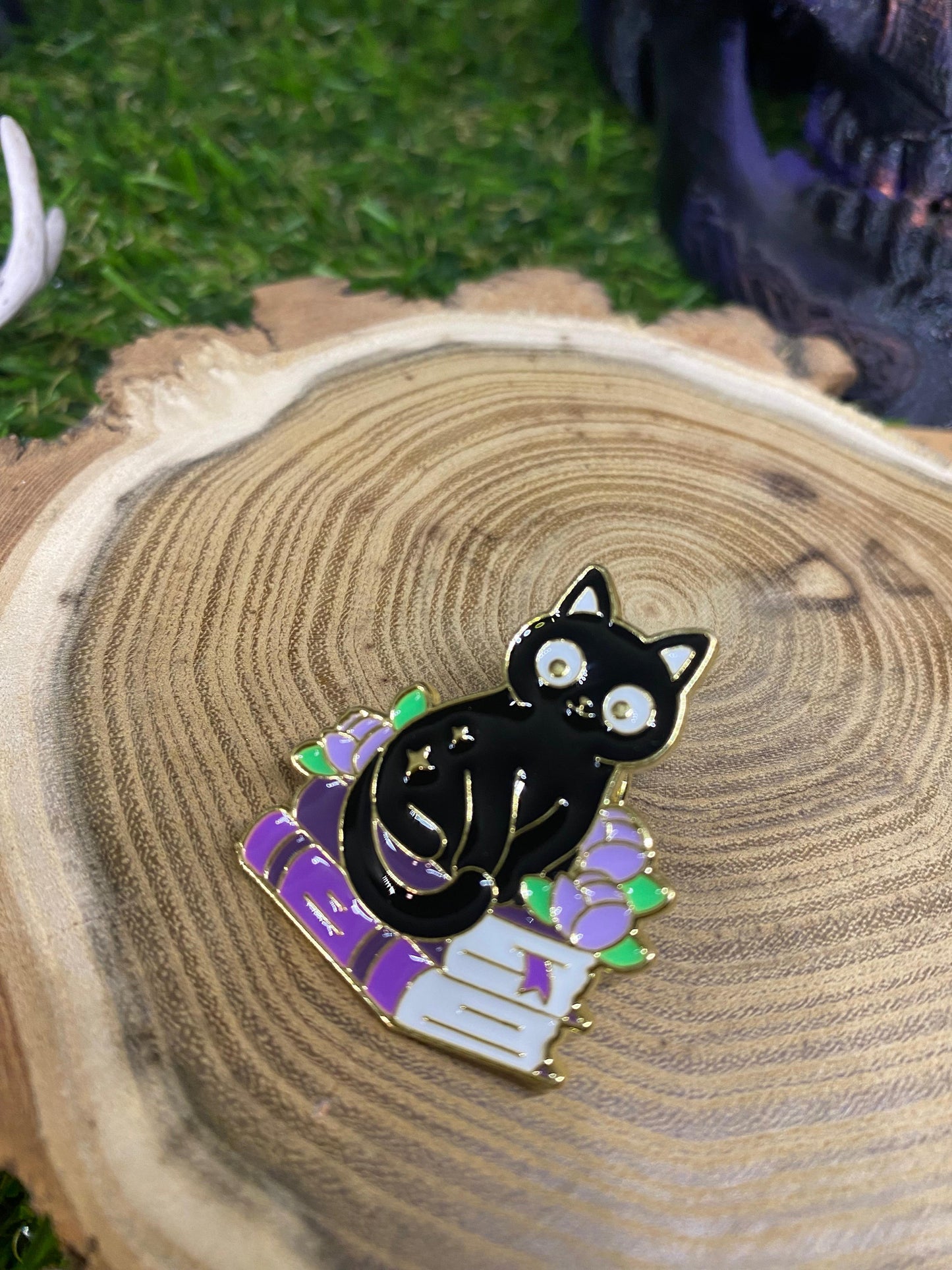 Enamel Pin Witchery