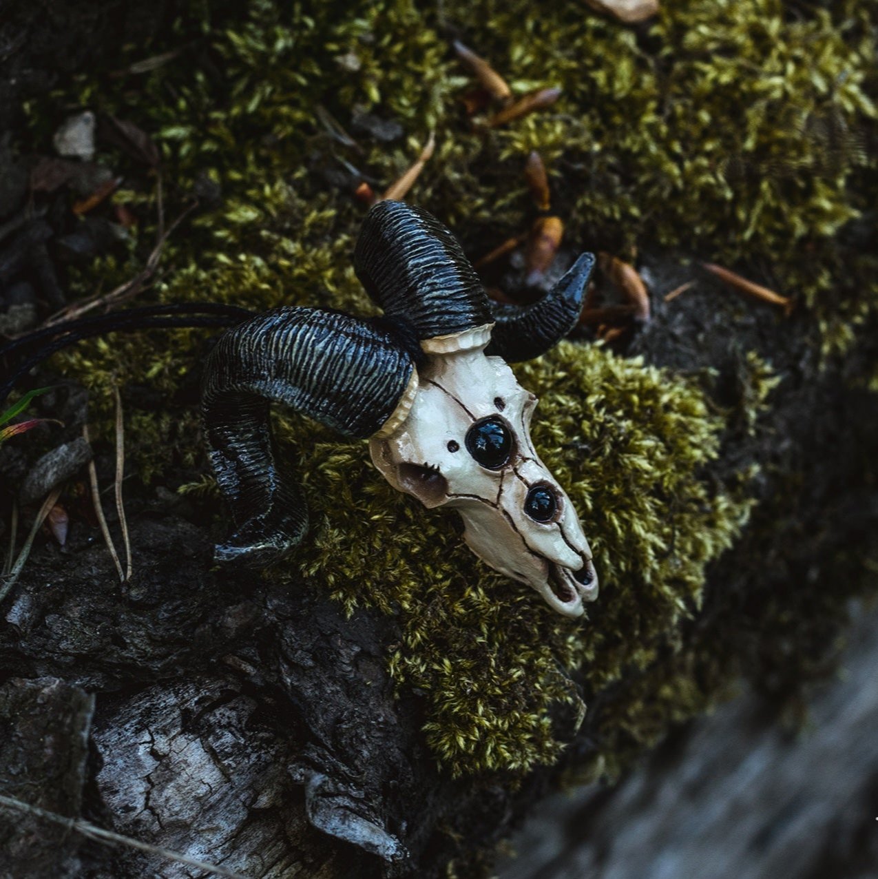 Ram skull pendant - Nyth